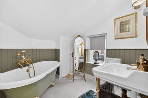 Photo 22- click for photo gallery